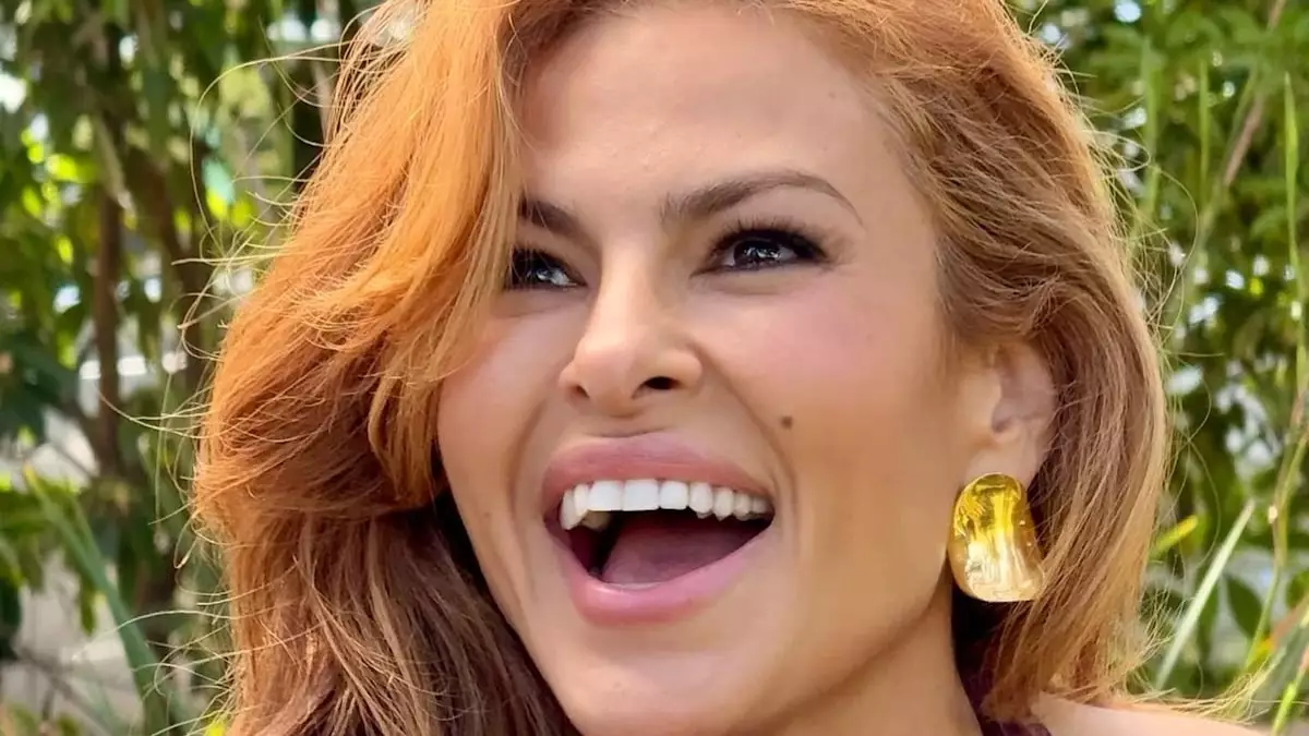 The Realistic and Relatable Summer of Eva Mendes