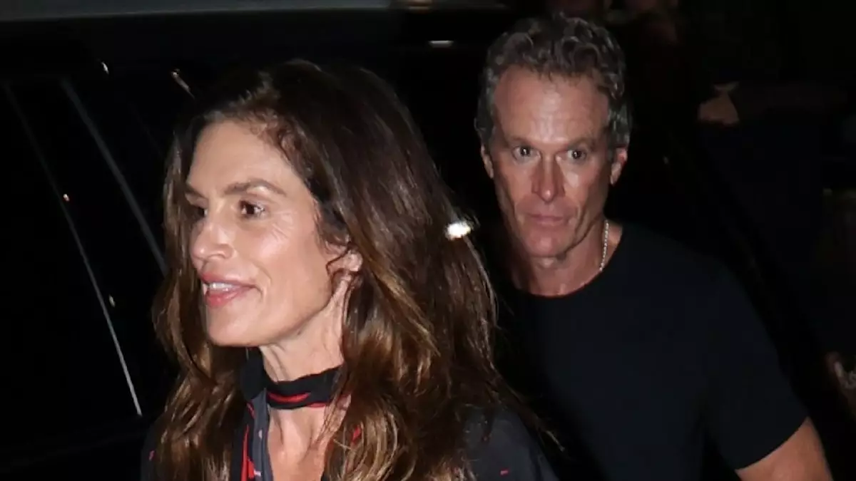 The Glamorous Yet Chaotic Night: Cindy Crawford and Rande Gerber at the Motley Crue Show