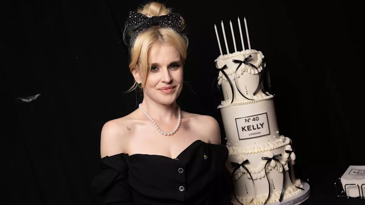 Kelly Osbourne’s Glamorous 40th Birthday Bash: A Celebration of Style and Family