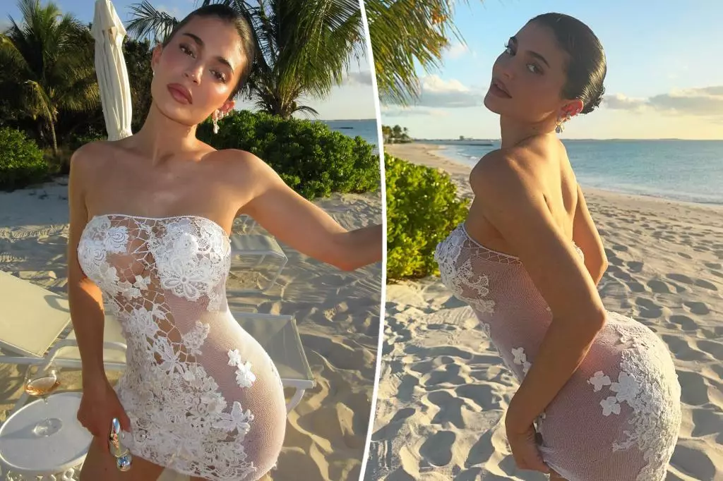 Stylish Waves: Kylie Jenner’s Bold Beach Statements